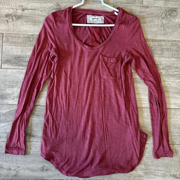 Tops - Red long sleeve womens shirt